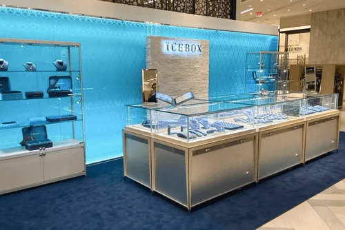 Icebox Boutique in Saks Fifth Avenue at Brickell City Center