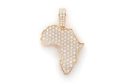 4.17ctw Diamond Medium Africa Pendant - 14k Yellow Gold