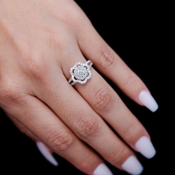 0.50ctw - Flower Halo Split Shank - Diamond Engagement Ring - All Natural