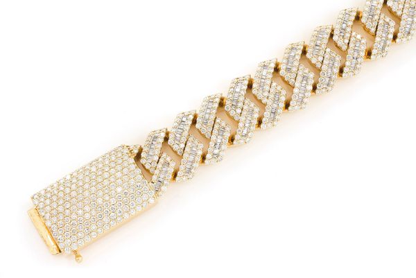 17MM Raised Baguette Cuban Link Bracelet 14k   17.25ctw