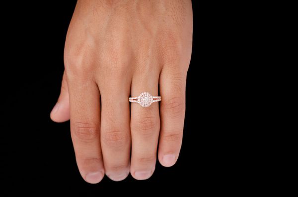 0.75ctw - Round Double Halo Split Shank - Diamond Engagement Ring - All Natural