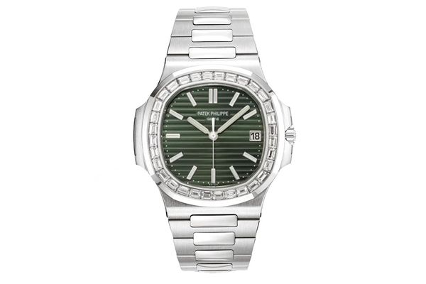 Patek Philippe - Nautilus- 5711/1300a - Stainless Steel (mb749)