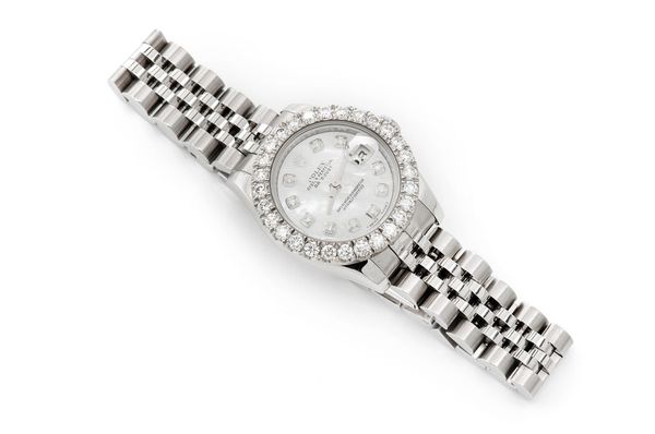 Rolex Datejust 26MM Steel (179174) - 2.00ctw Diamond Bezel