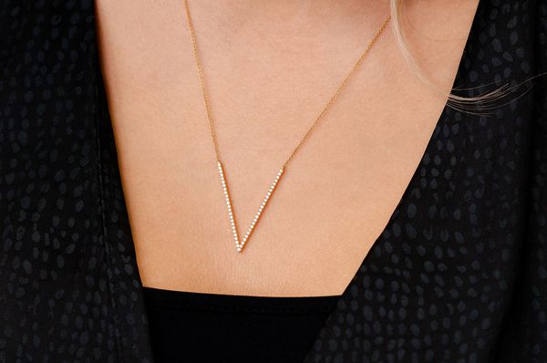 V Shape Diamond Necklace Connected 14k Solid Gold 0.33ctw