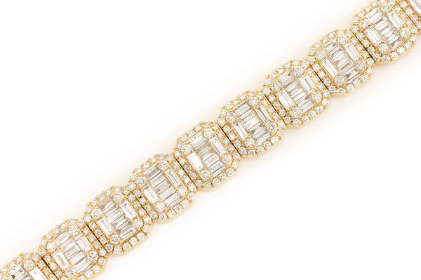 Baguette Raised Rectangular Link Bracelet 14k   19.00ctw