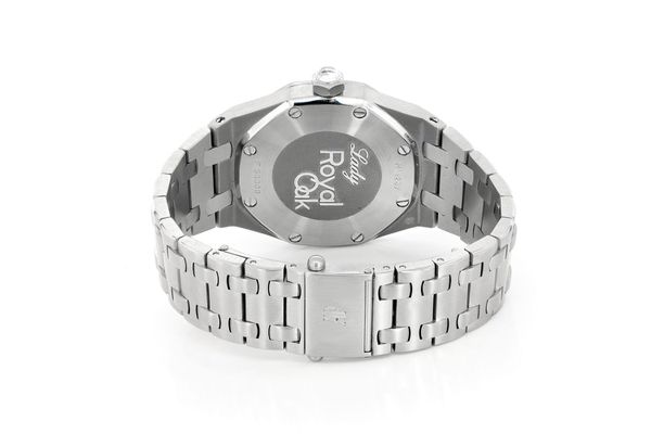 Audemars Piguet 33MM Royal Oak Steel Factory Diamond Bezel Ladies (quartz)