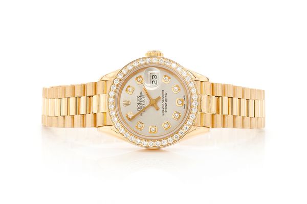 Rolex Datejust 26MM 18k (69178) - 0.75ctw Diamond Bezel