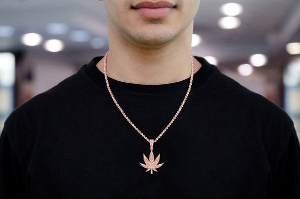 Cannabis Leaf Diamond Pendant 14k Solid Gold 1.60ctw