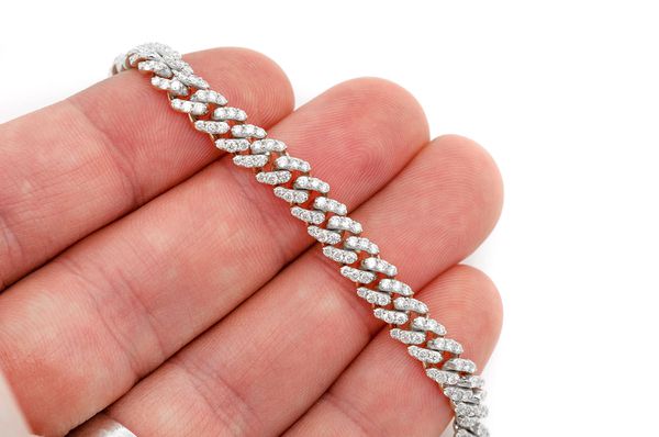 invisible set diamond bracelet